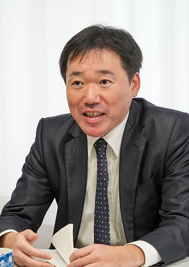 総務部庶務課課長　矢口貴雄さん